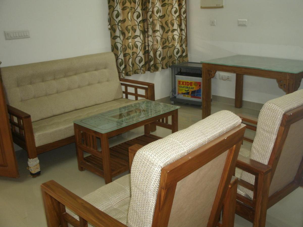 Jacaranda Holiday Home Kochi Eksteriør billede